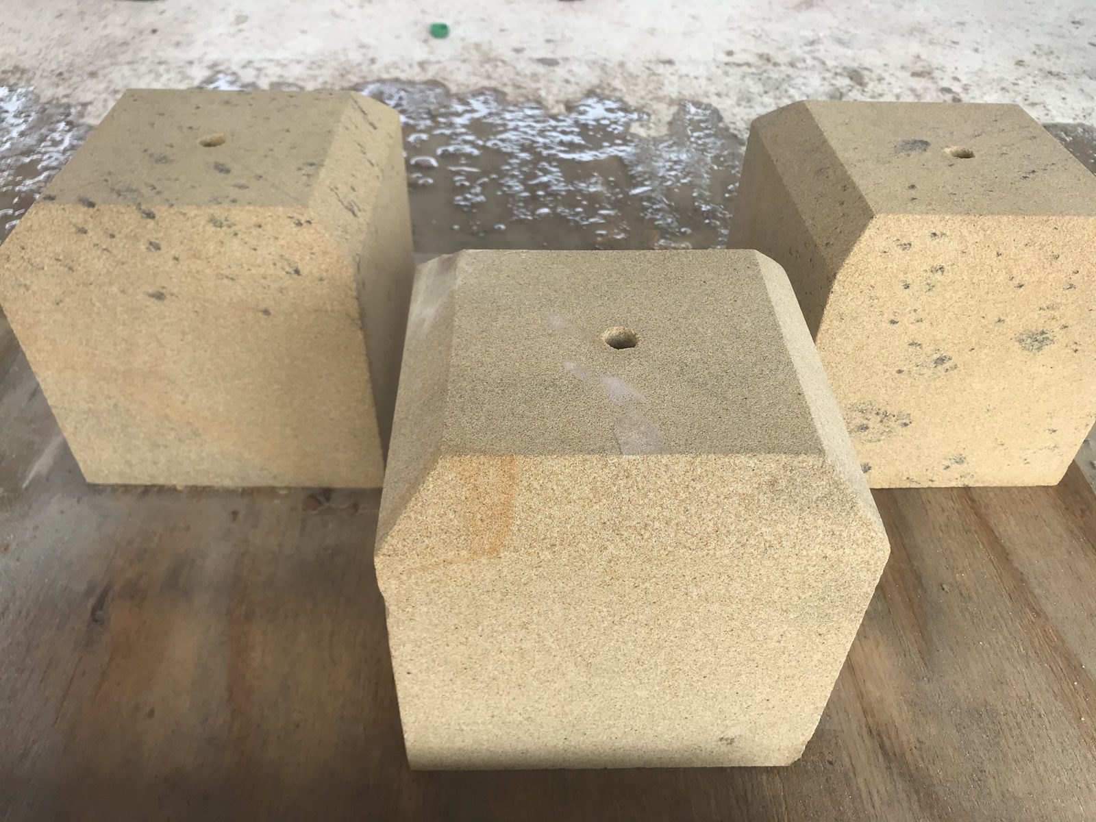 Hand-dressed stone blocks